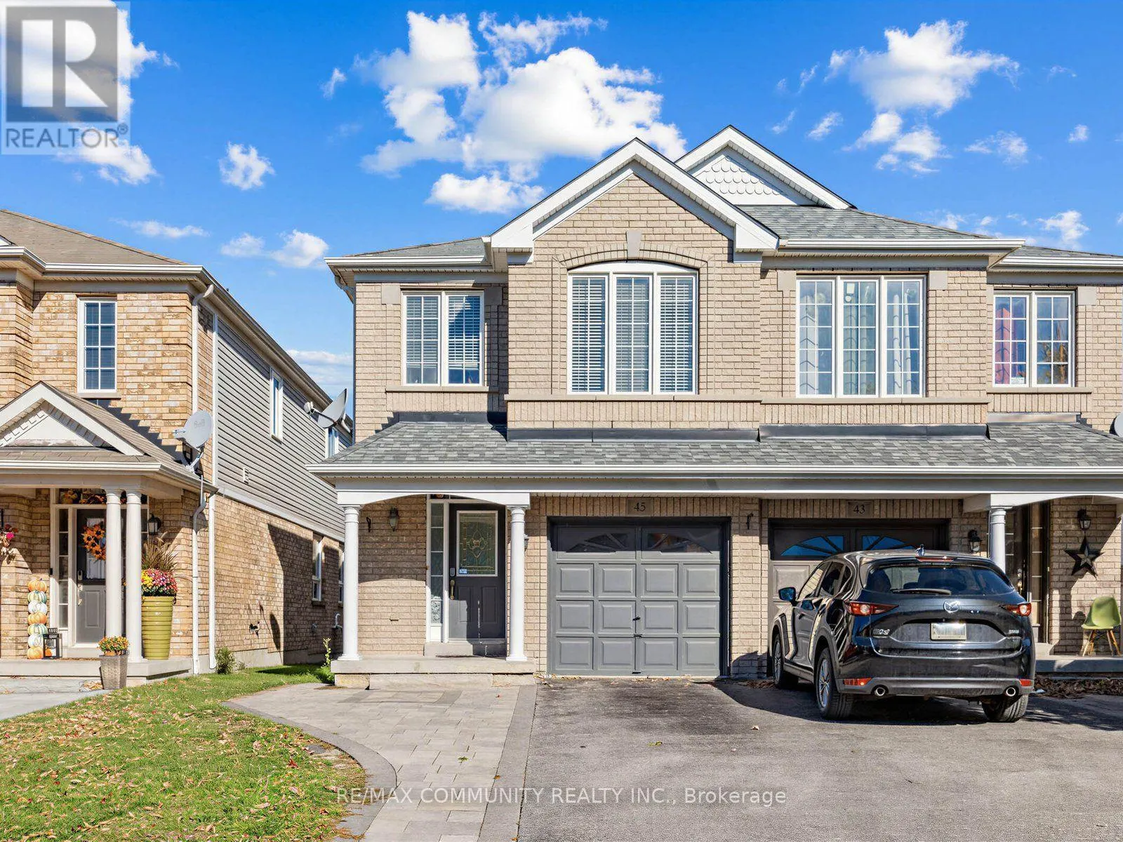 45 TOZER CRESCENT