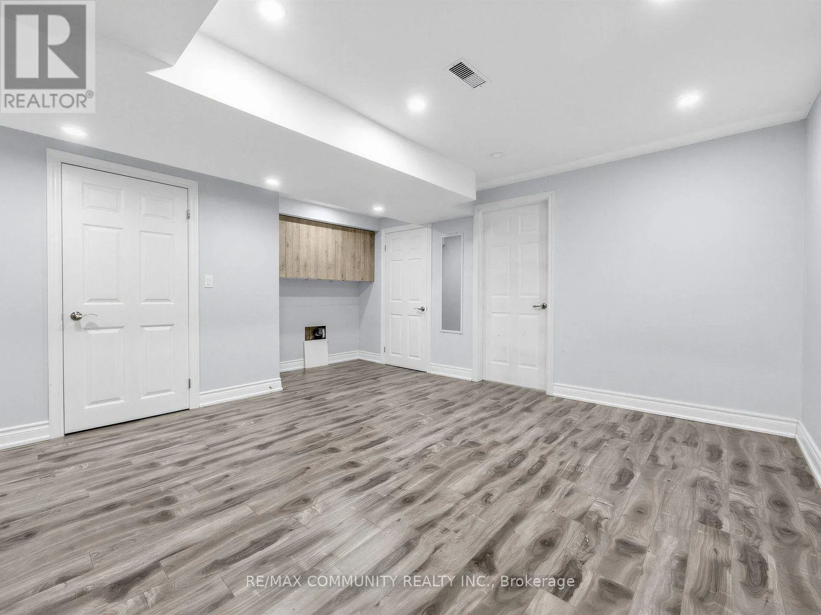45 TOZER CRESCENT