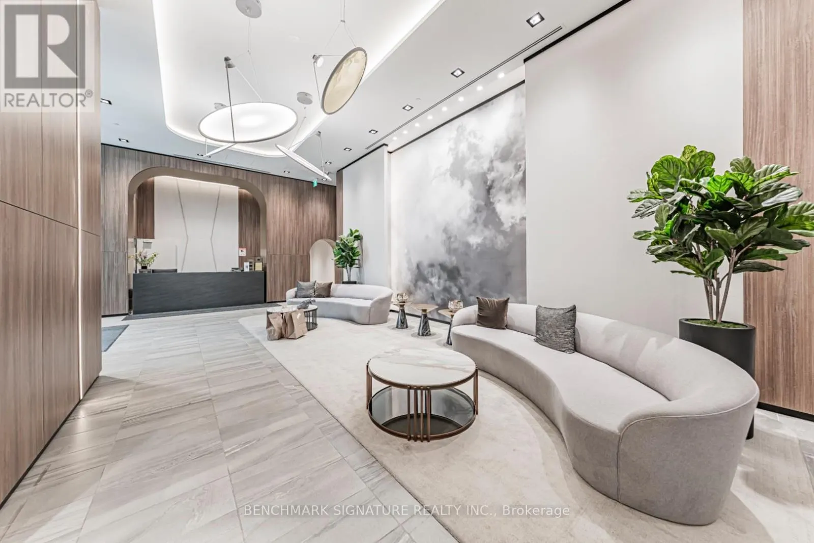 2111 - 1435 CELEBRATION DRIVE