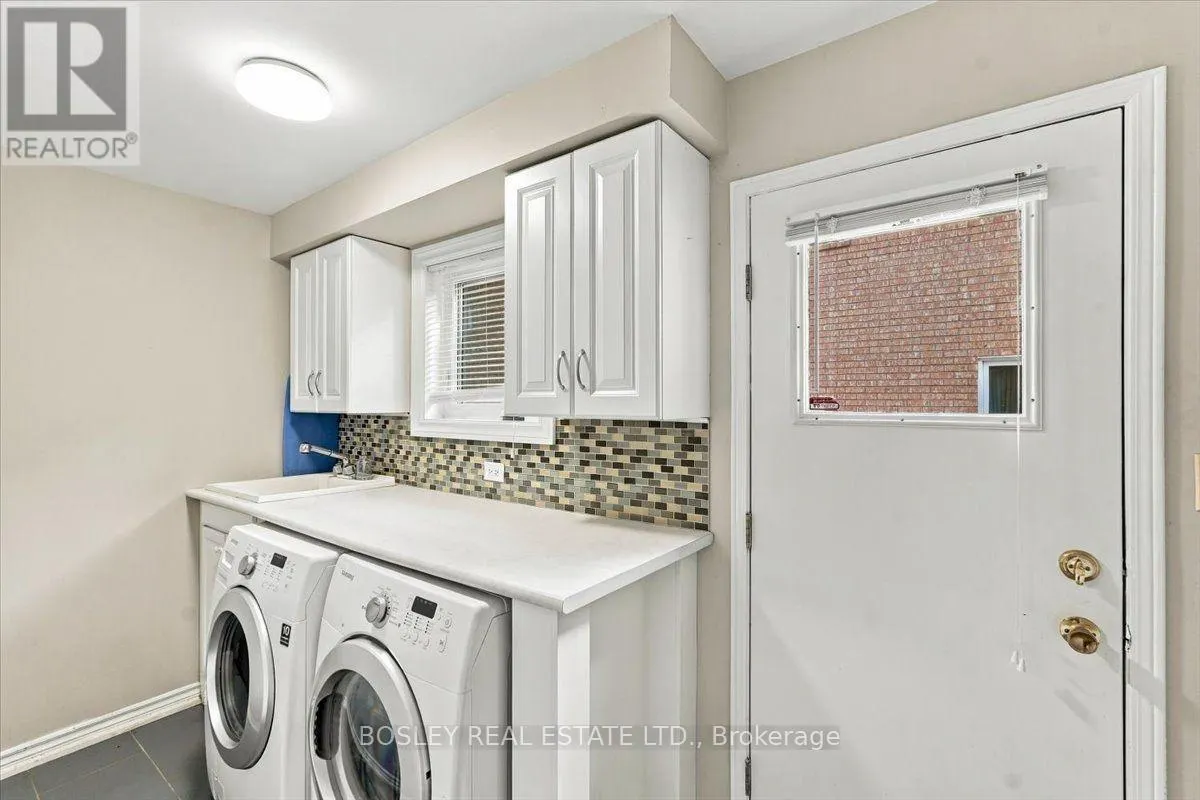 2259 COTTONWOOD CIRCLE