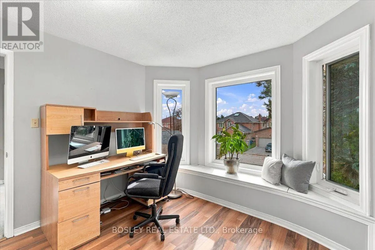 2259 COTTONWOOD CIRCLE