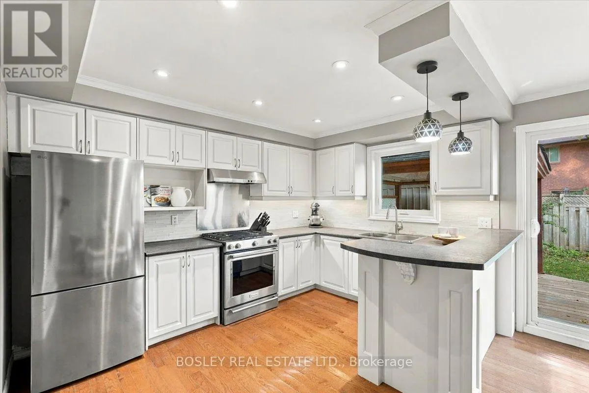 2259 COTTONWOOD CIRCLE