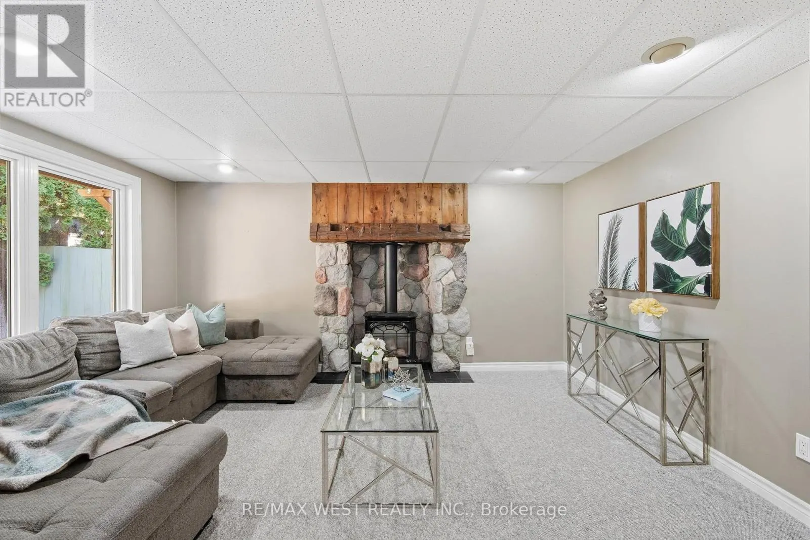441 PADDINGTON CRESCENT