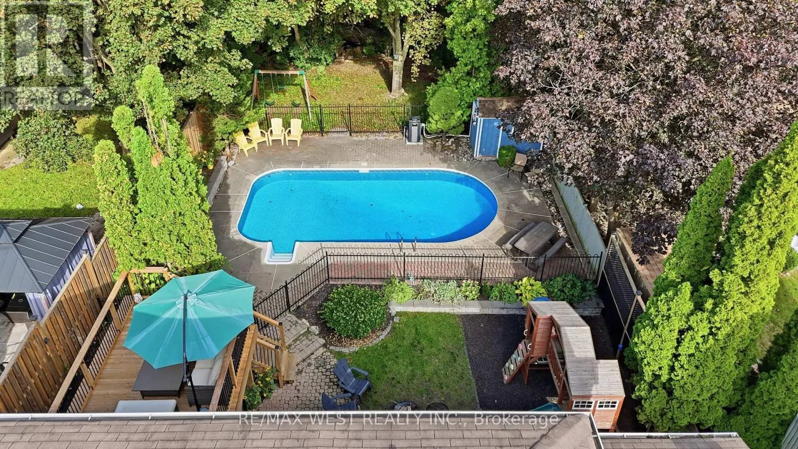 441 PADDINGTON CRESCENT
