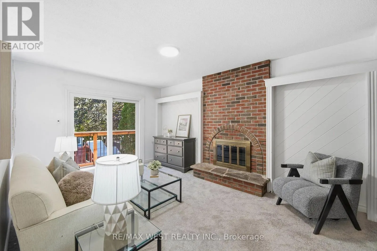 441 PADDINGTON CRESCENT