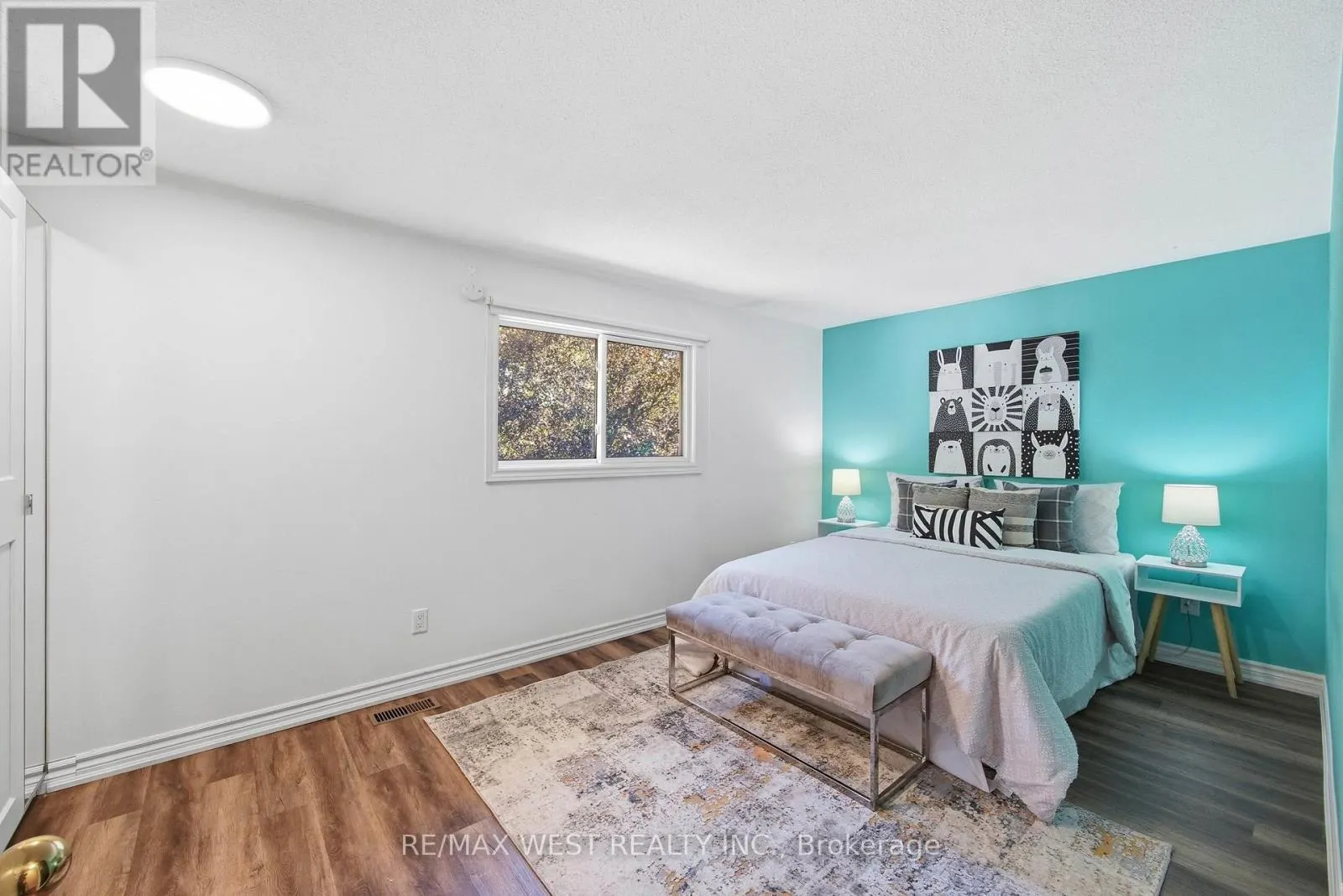 441 PADDINGTON CRESCENT