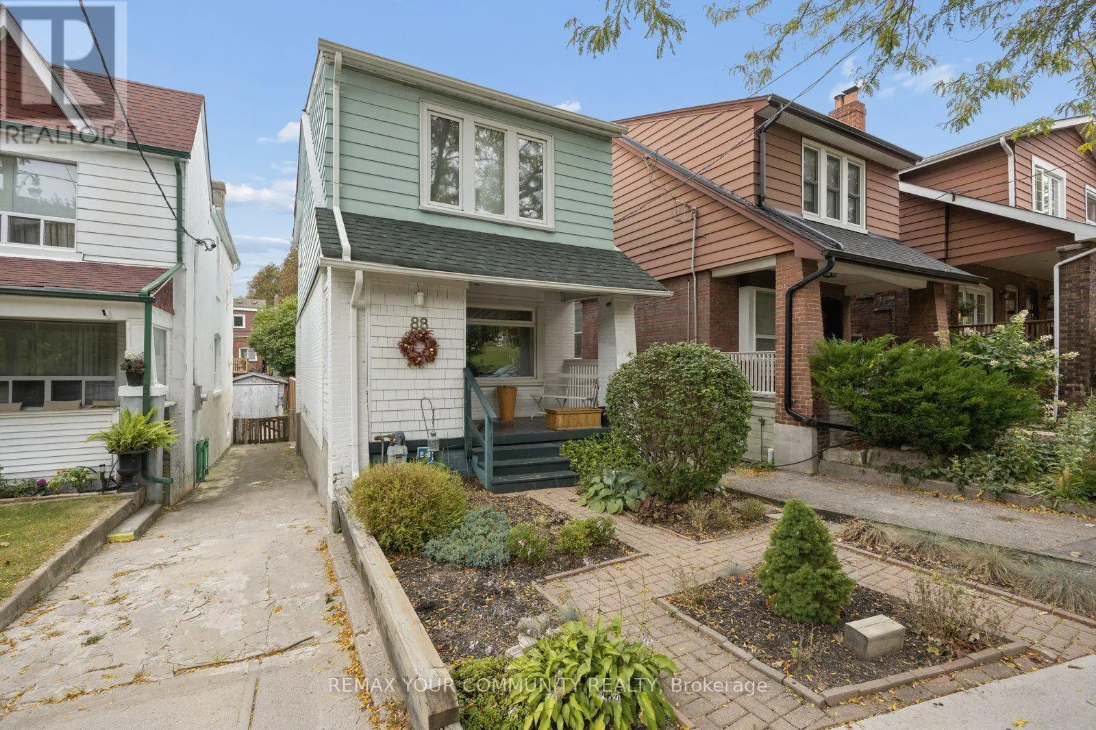 88 WEST LYNN AVENUE