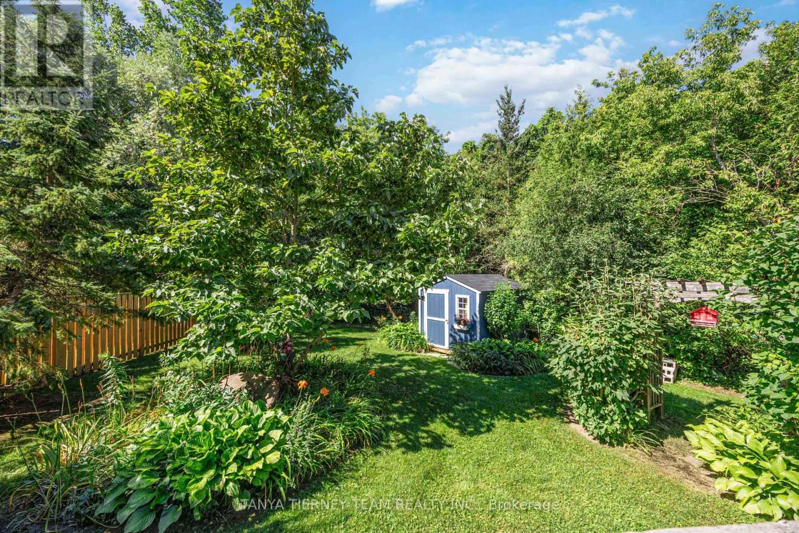 228 SHADOW PLACE