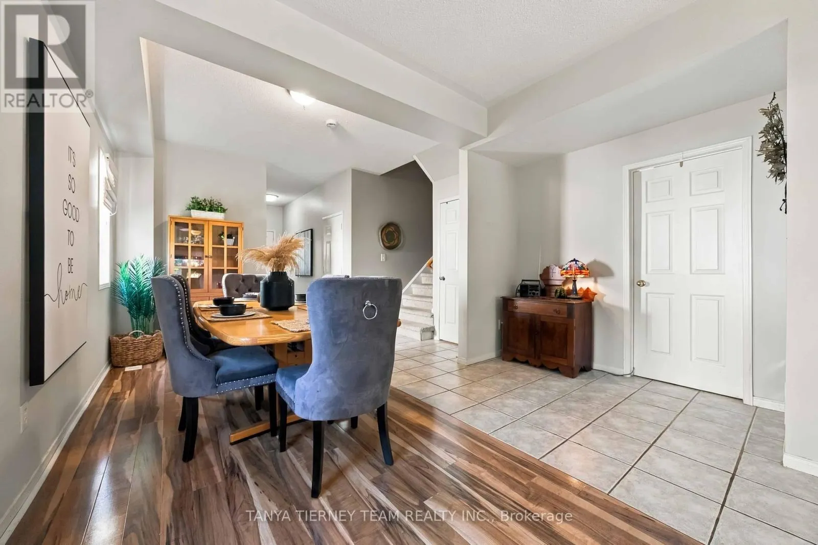 228 SHADOW PLACE