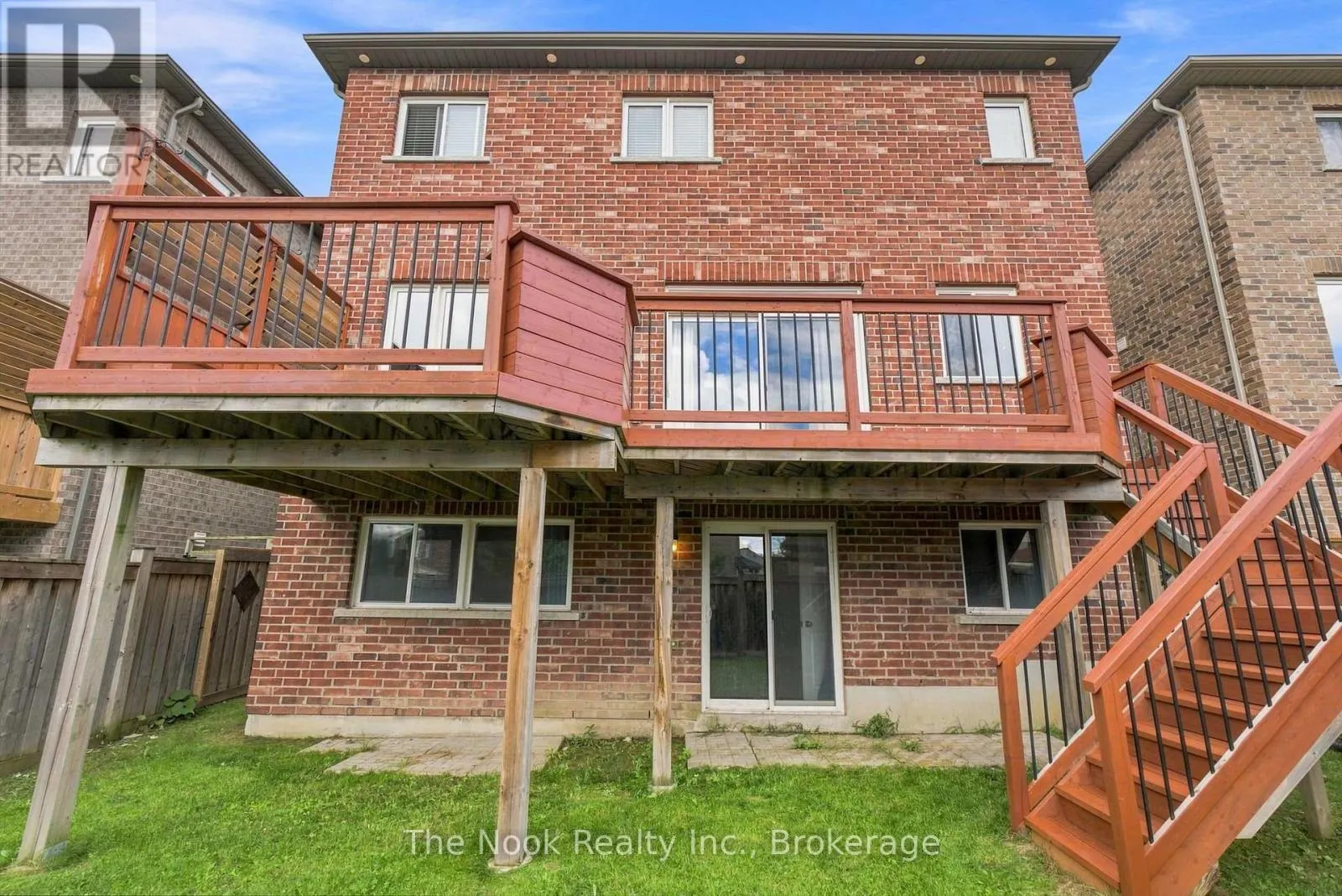2507 STANDARDBRED DRIVE