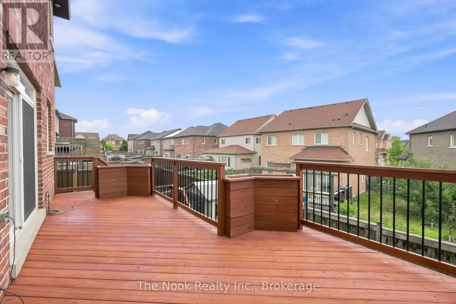 2507 STANDARDBRED DRIVE