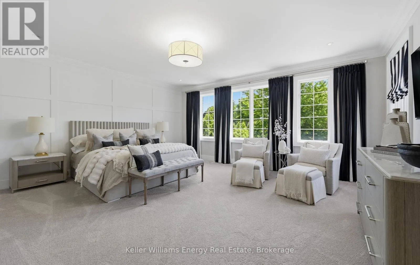 7 WOODINGTON COURT