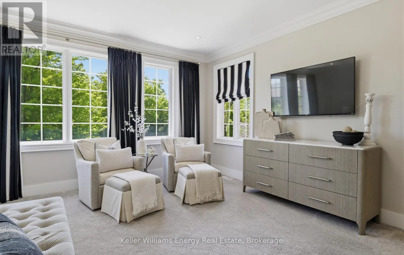 7 WOODINGTON COURT