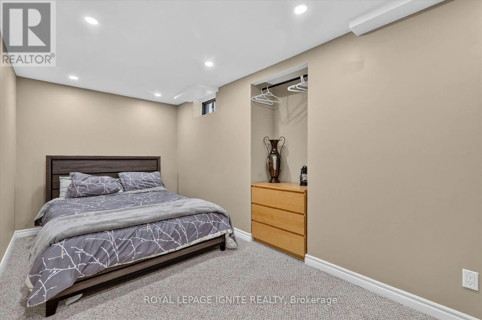 2015 VALEWOOD COURT