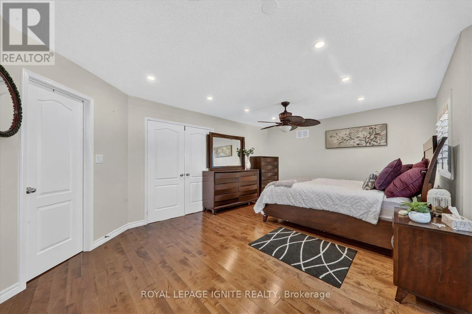2015 VALEWOOD COURT