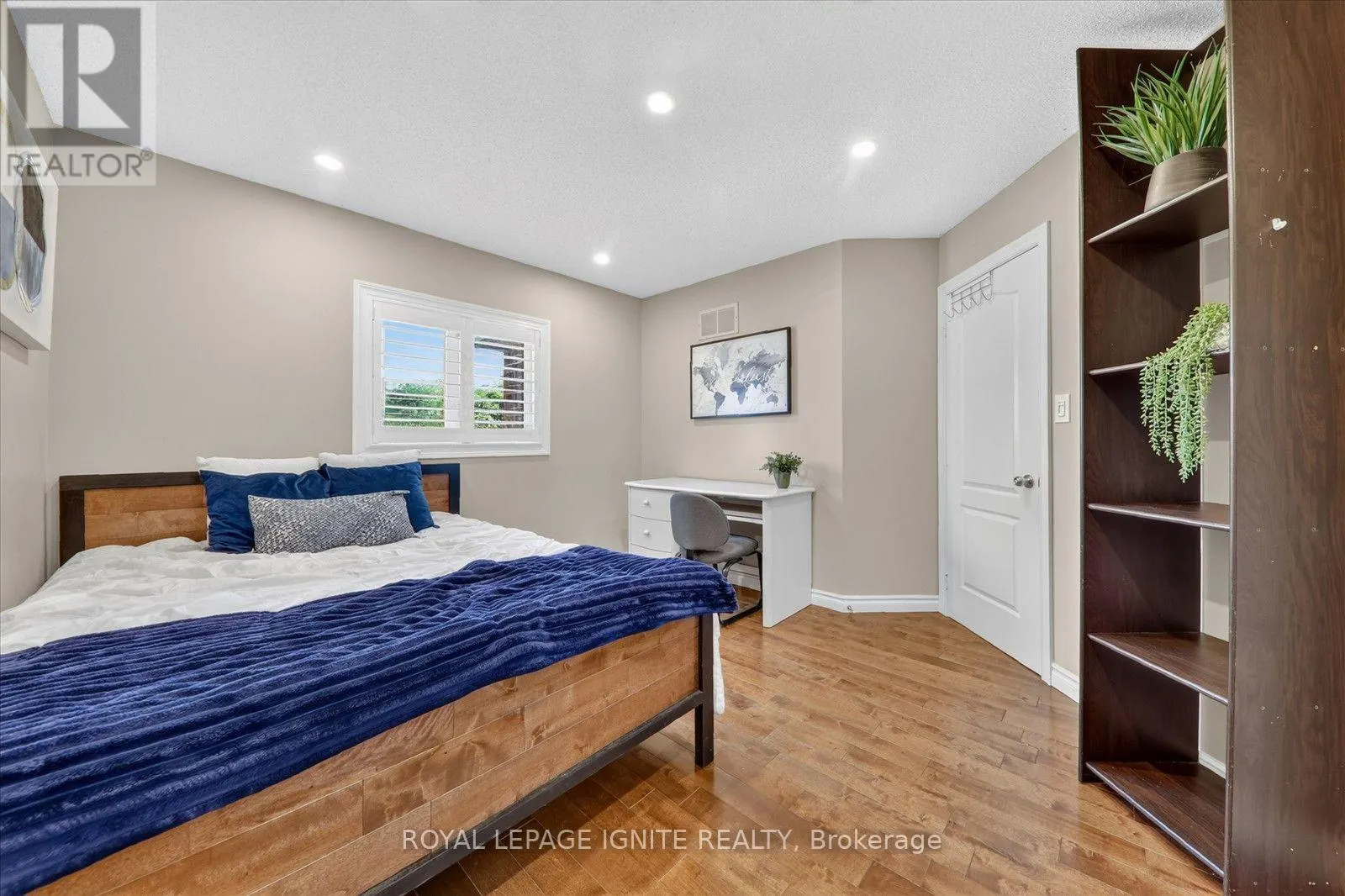 2015 VALEWOOD COURT