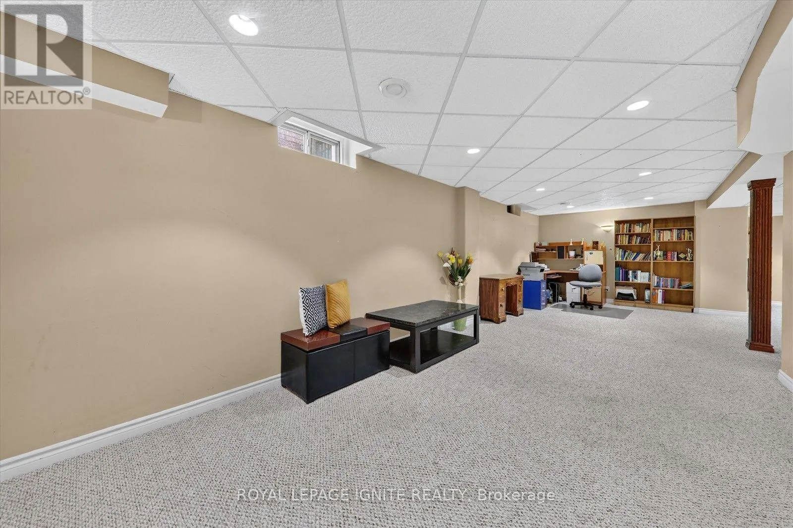 2015 VALEWOOD COURT