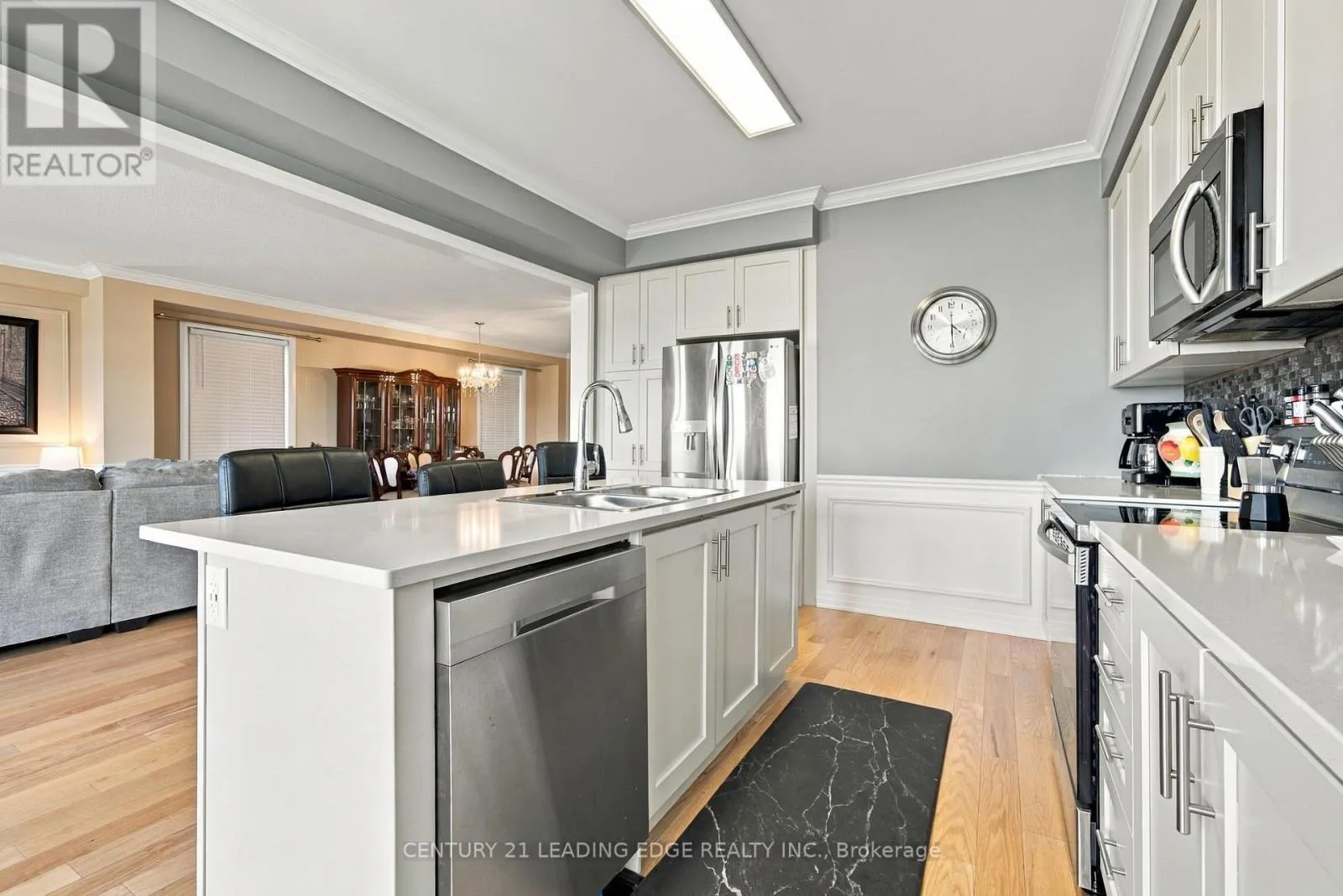 119 YACHT DRIVE