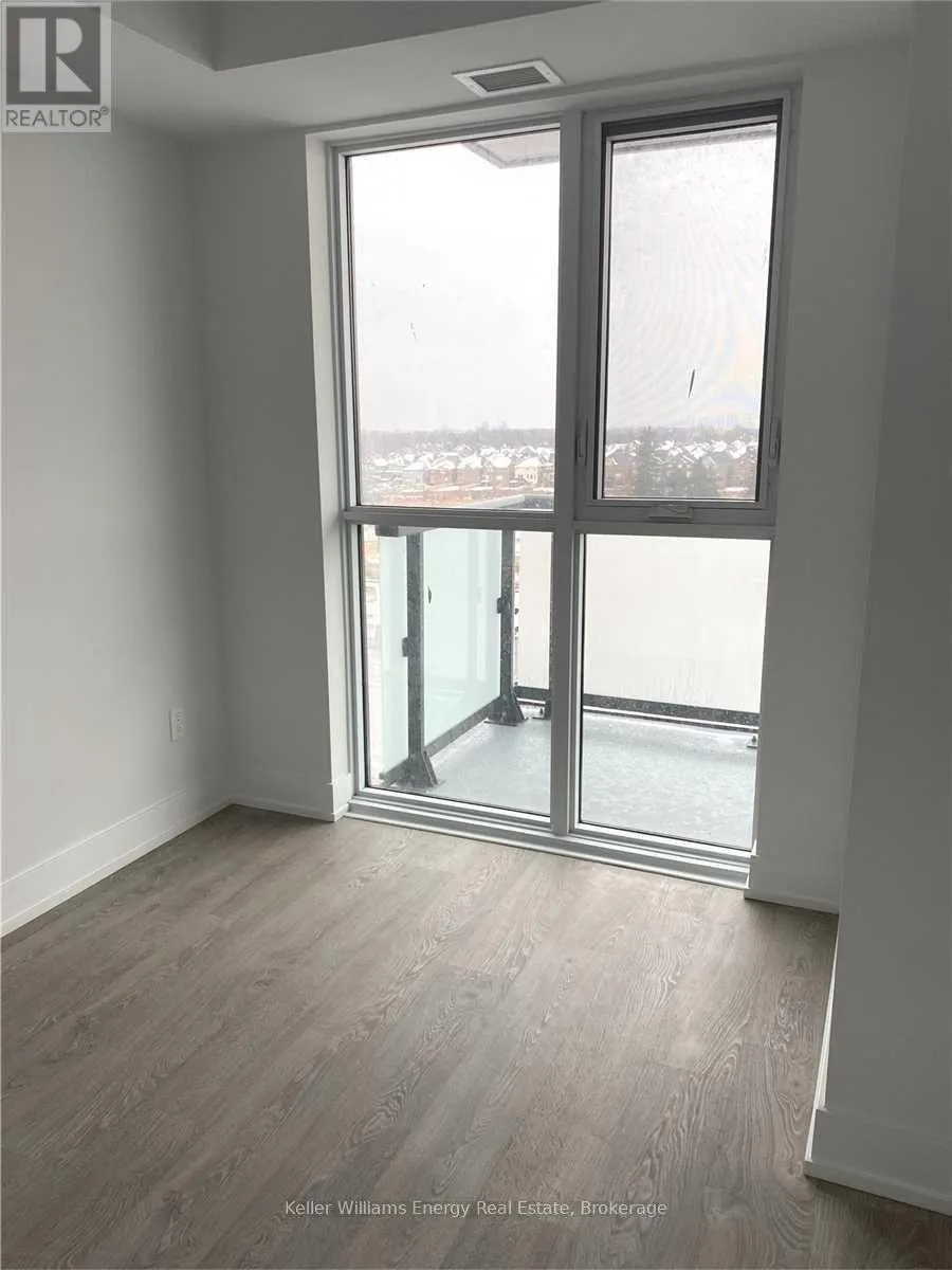 604 - 2550 SIMCOE STREET N #604