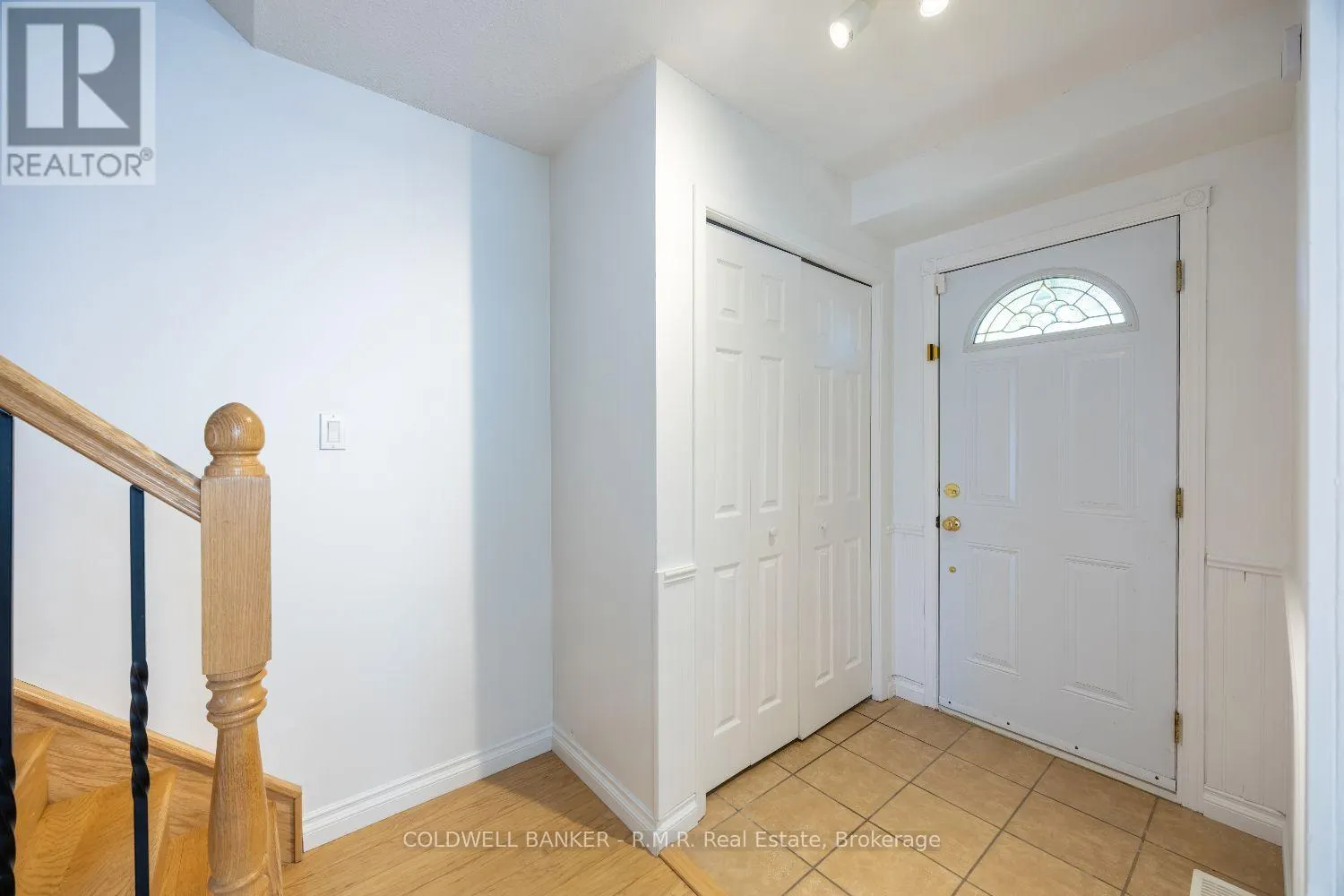 385 TRAILRIDGE CRESCENT