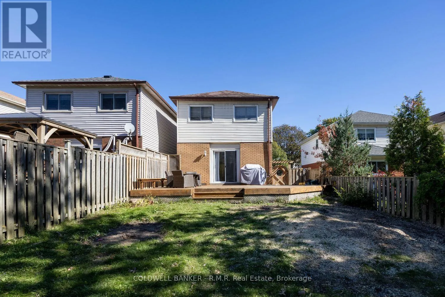 385 TRAILRIDGE CRESCENT