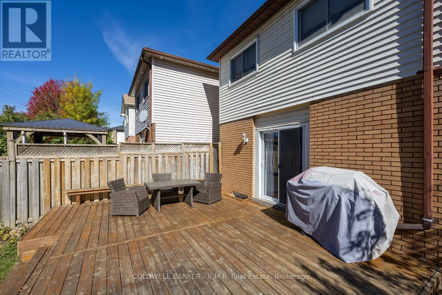 385 TRAILRIDGE CRESCENT