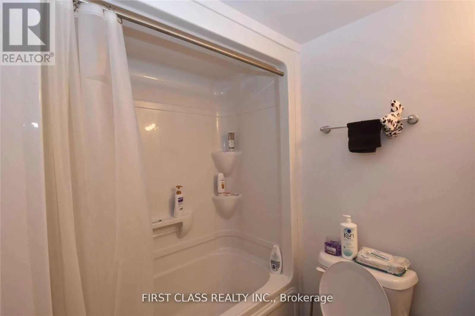 88-2 - 1760 SIMCOE STREET N