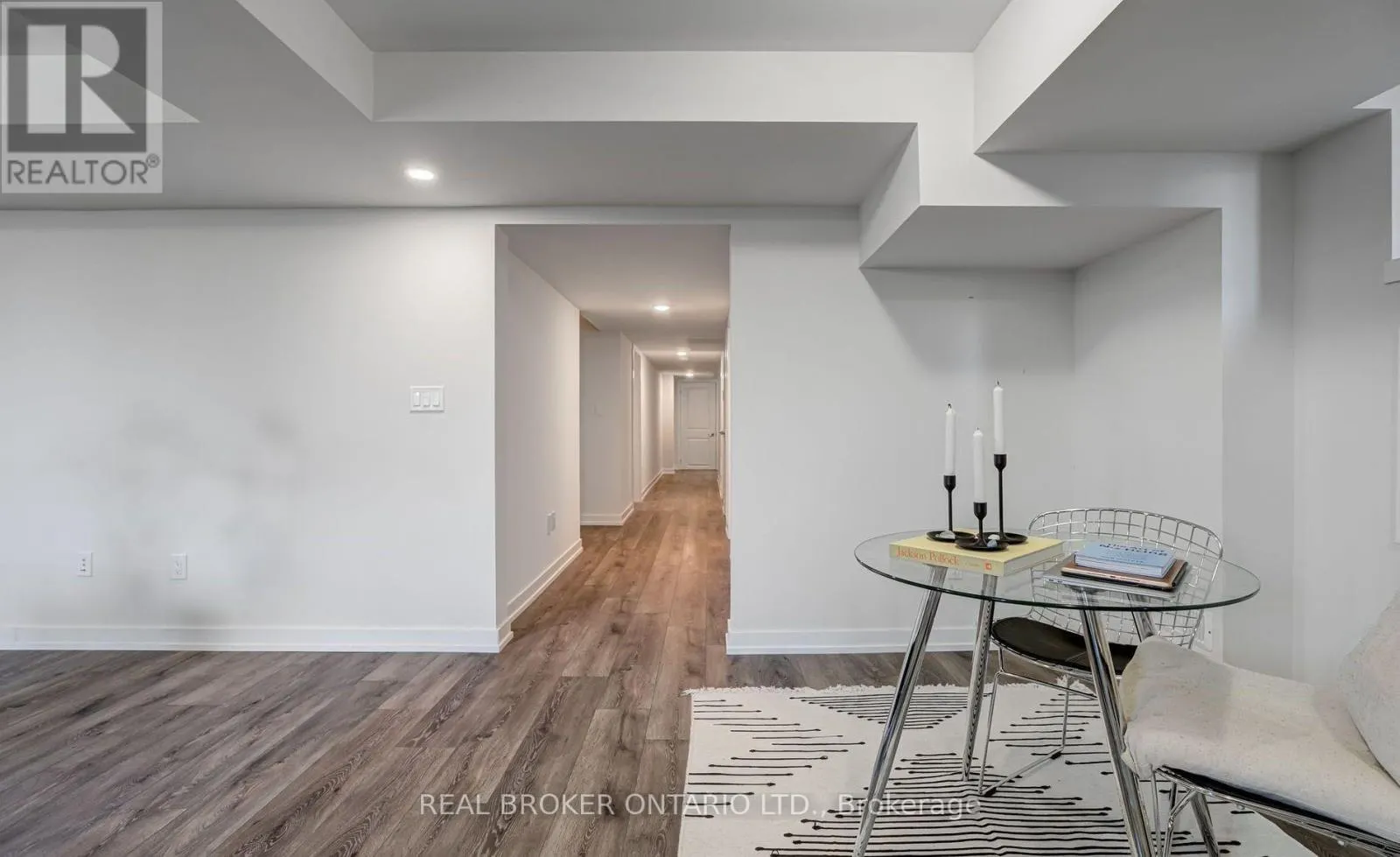 20A - 400 FINCH AVENUE