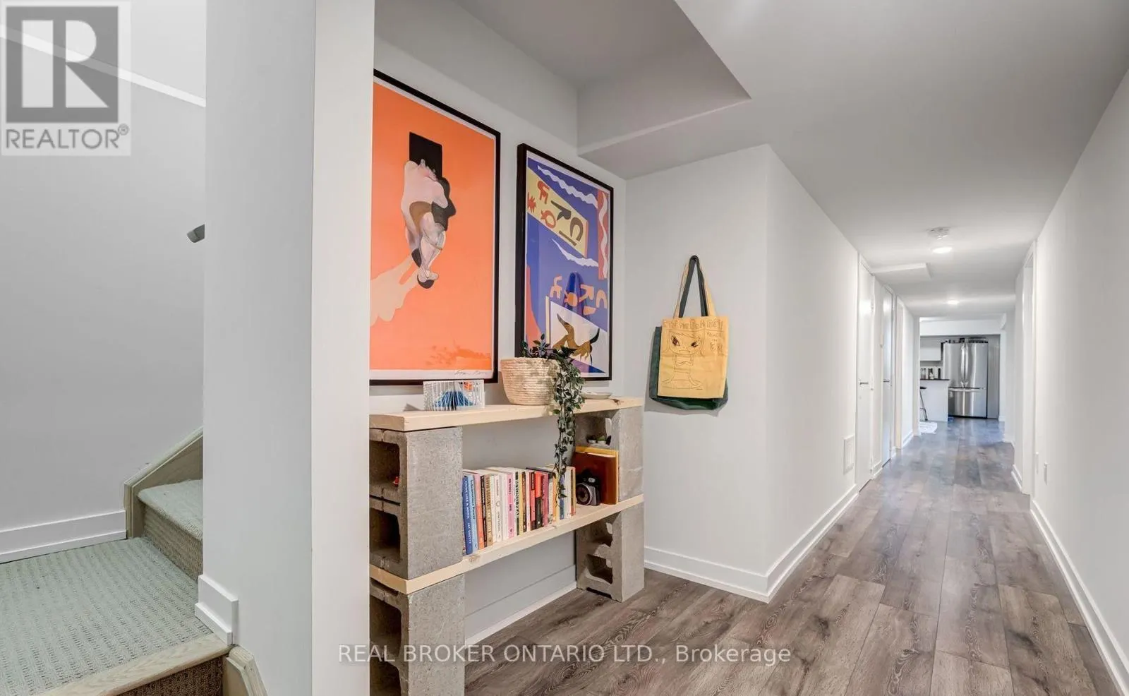 20A - 400 FINCH AVENUE