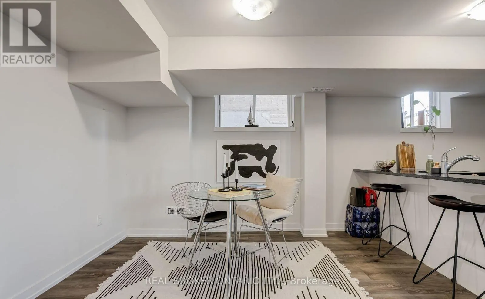 20A - 400 FINCH AVENUE