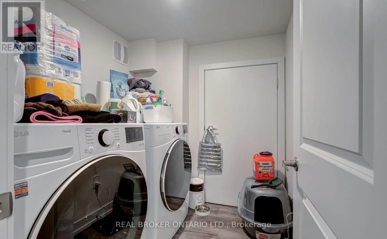 20A - 400 FINCH AVENUE