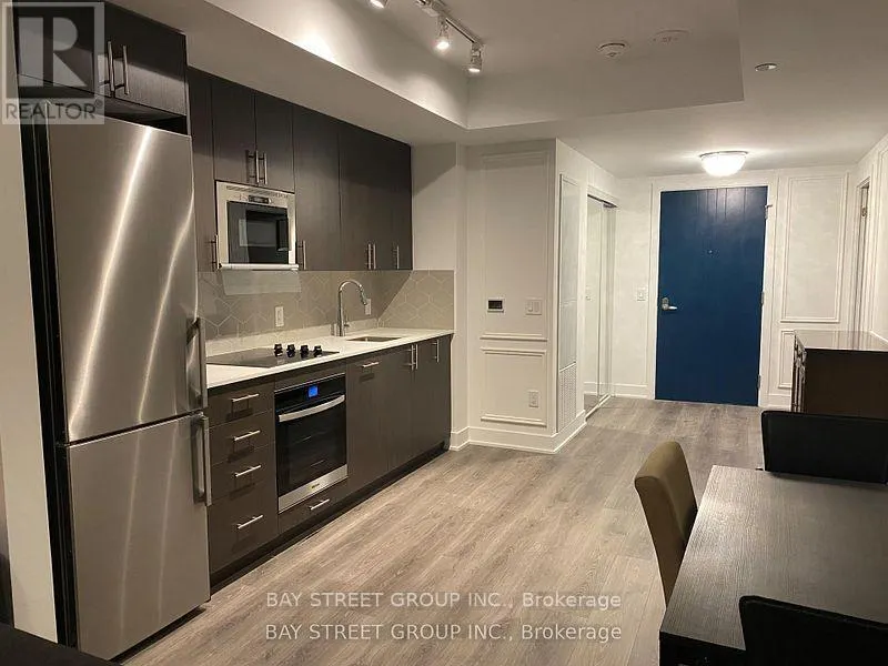 2520 - 2545 SIMCOE STREET N