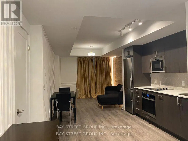 2520 - 2545 SIMCOE STREET N