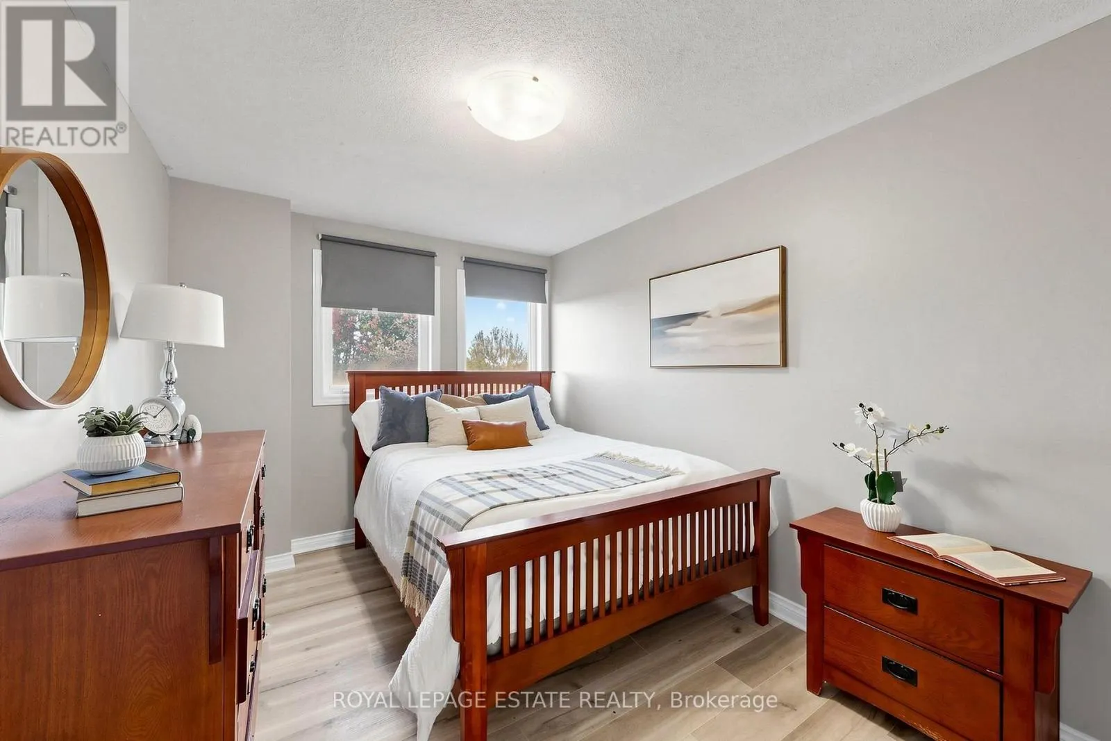 10 DOOLEY CRESCENT