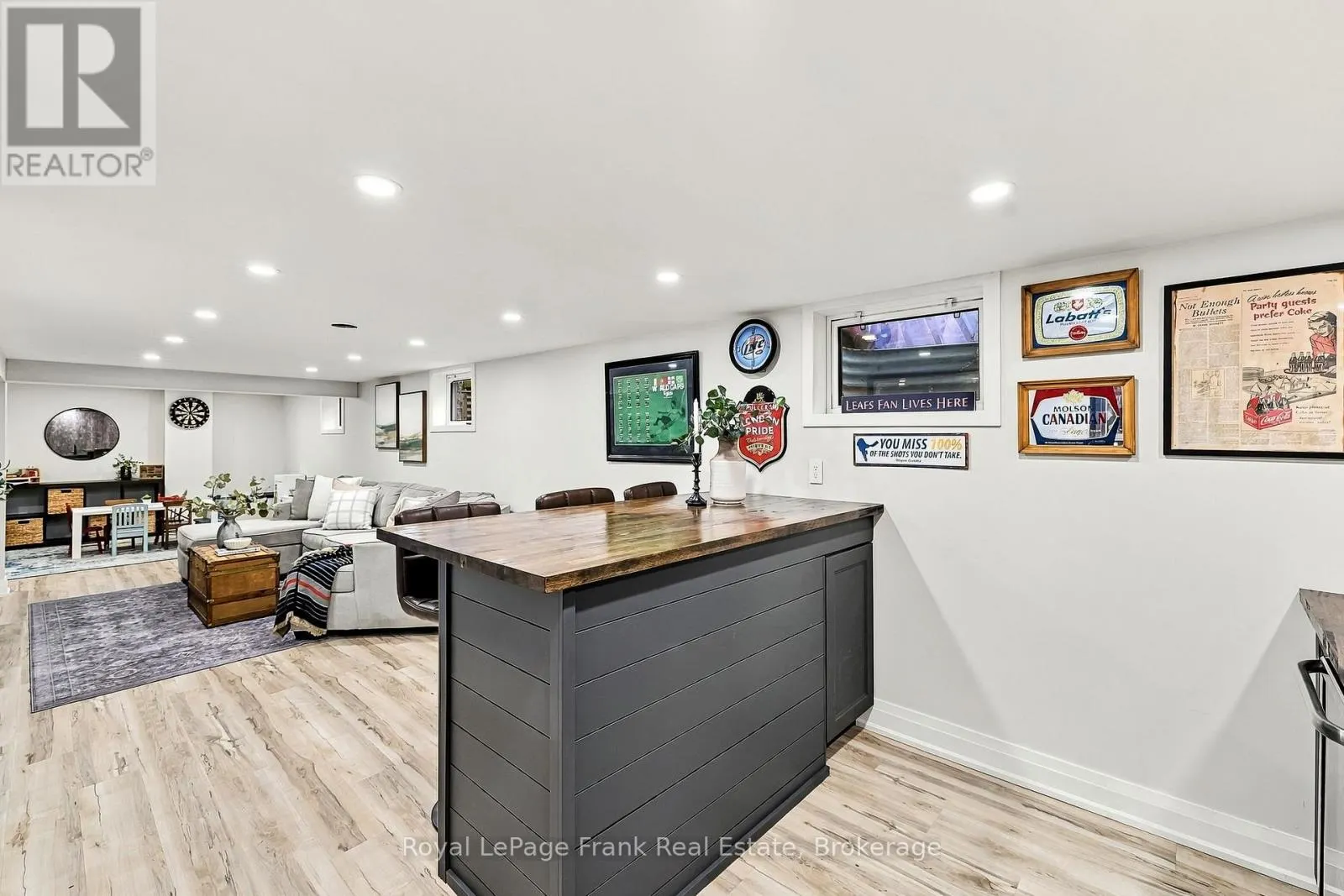 588 WALSH DRIVE