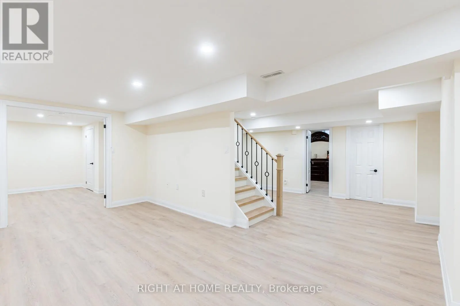 BASEMENT - 43 GREENBUSH PLACE