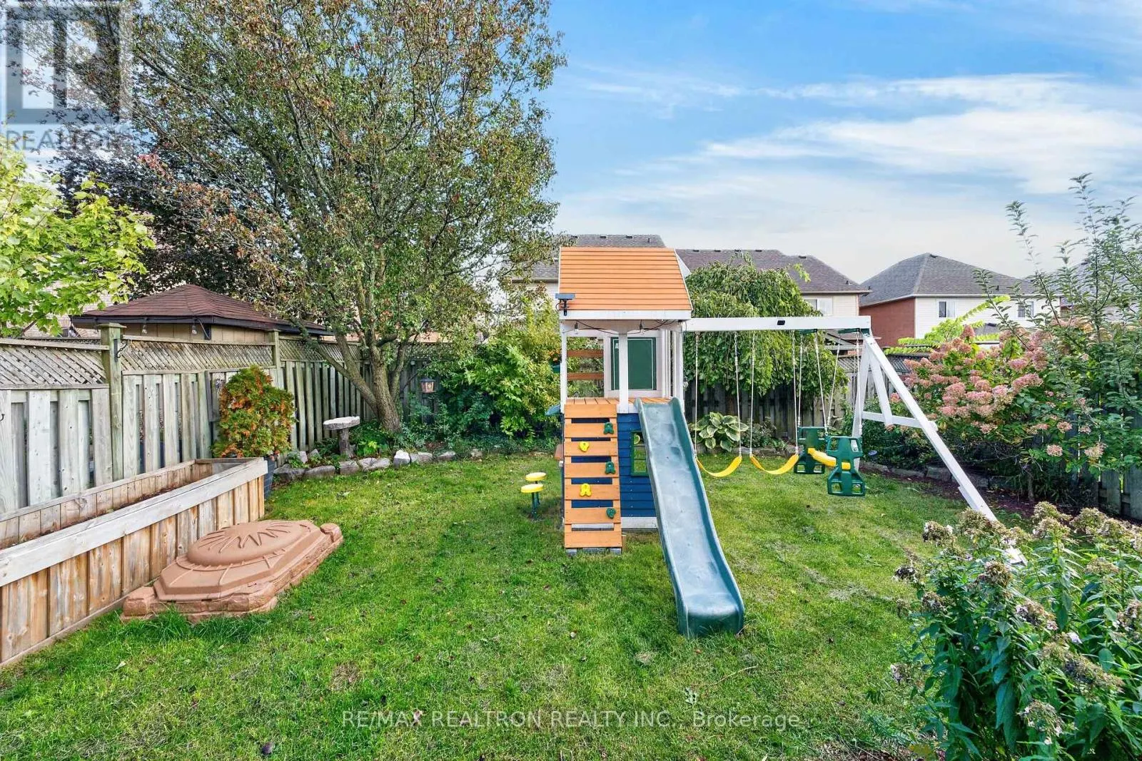 15 IBERVILLE ROAD
