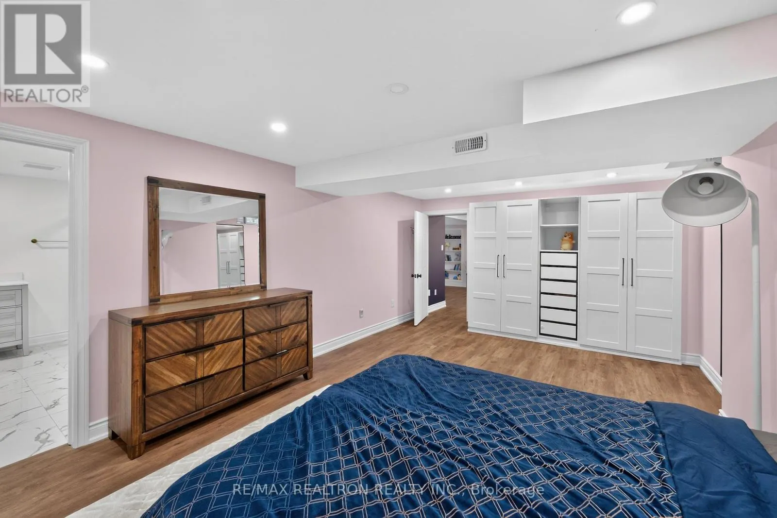 15 IBERVILLE ROAD