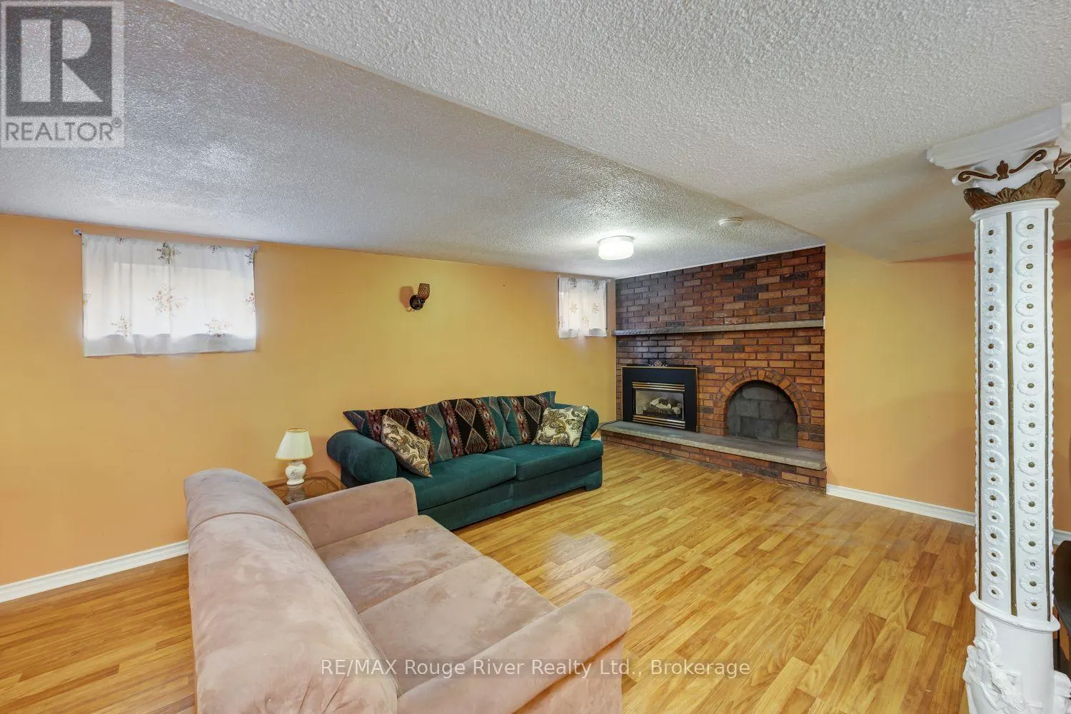 287 GUELPH STREET
