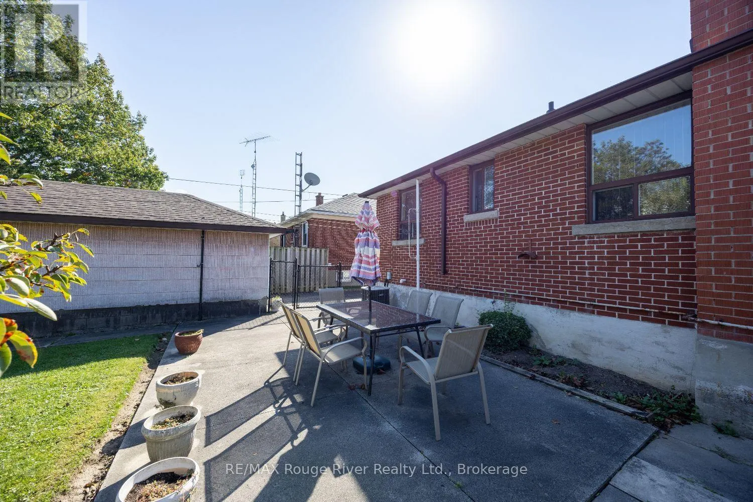 287 GUELPH STREET