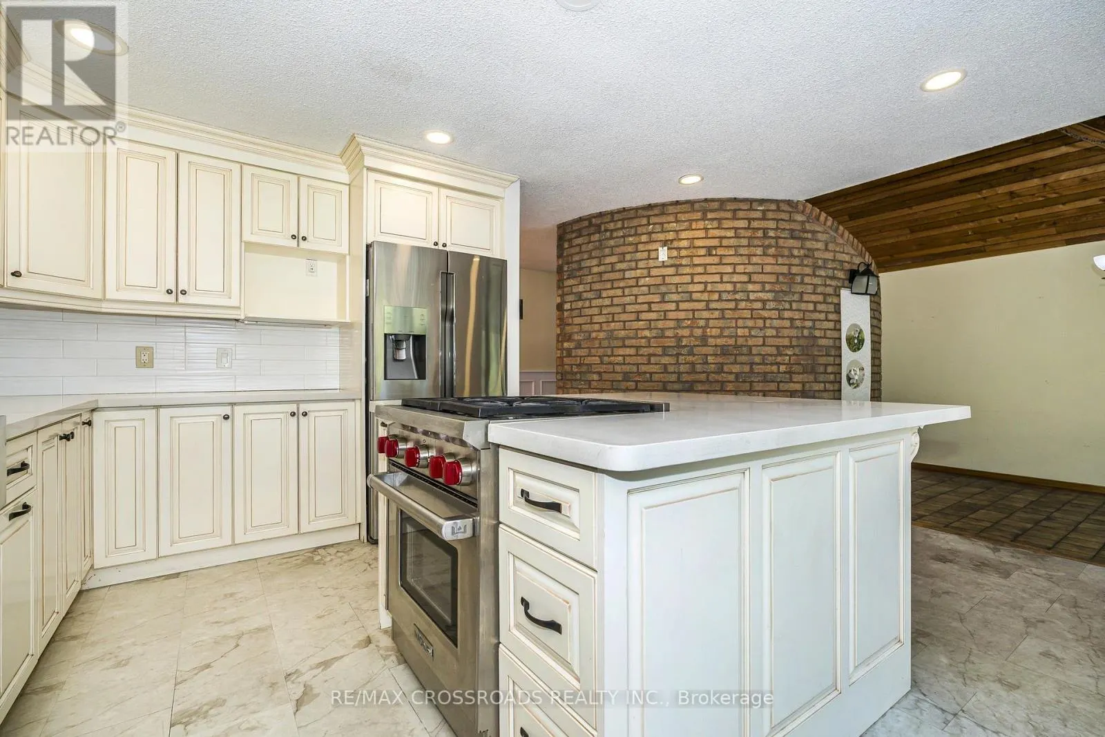 1910 FAIRPORT ROAD