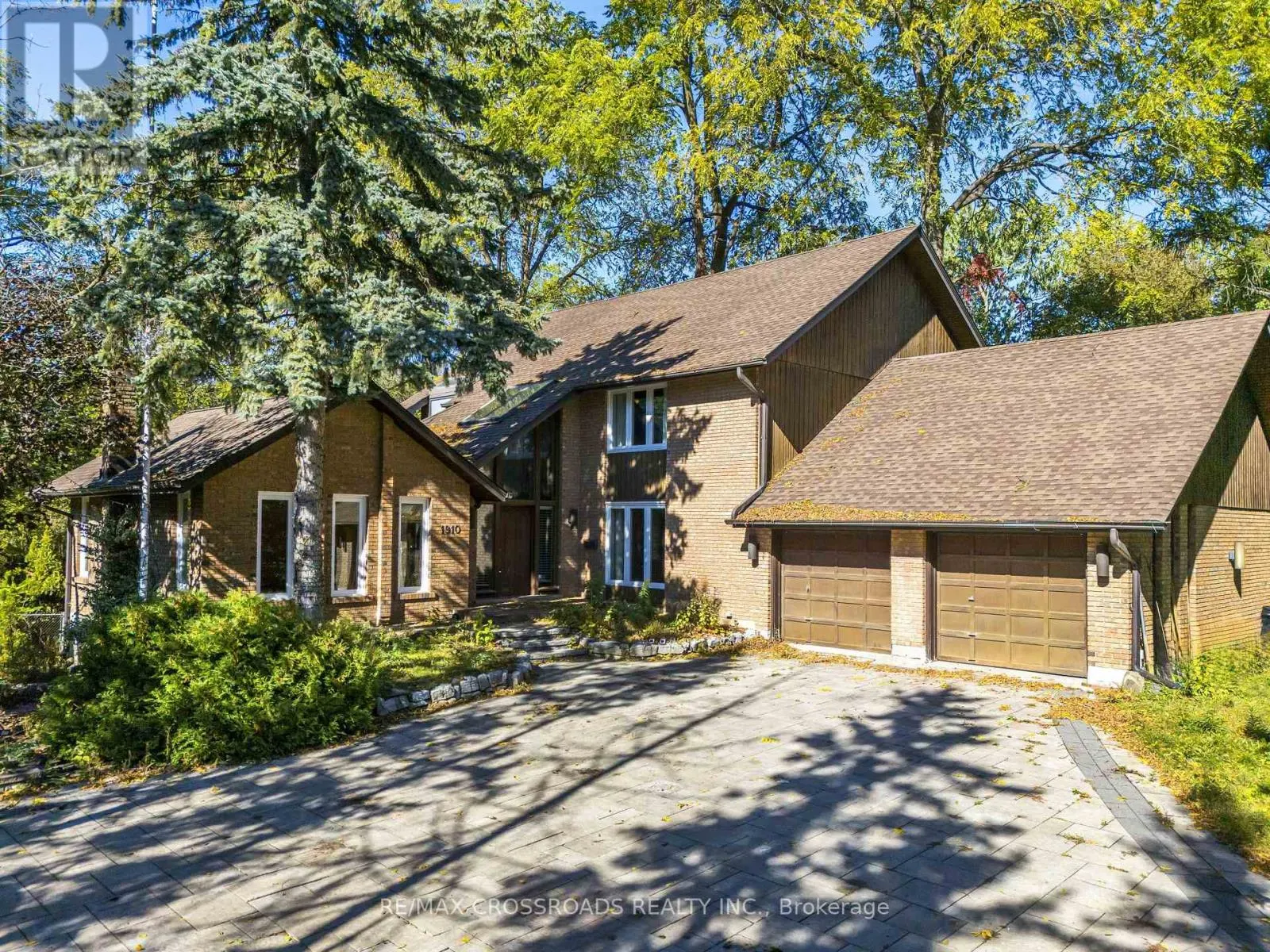 1910 FAIRPORT ROAD