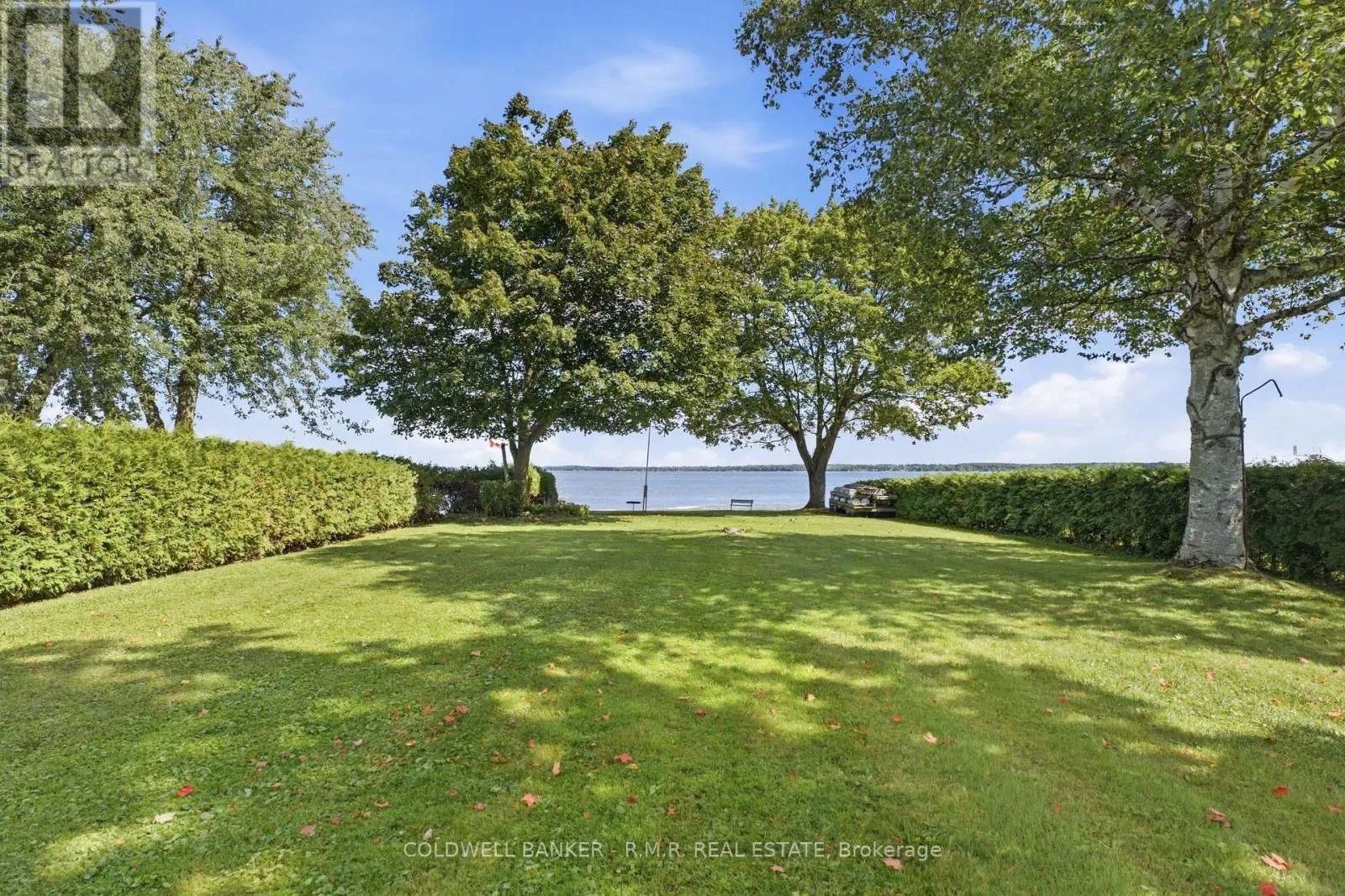 87 EDGEWOOD CRESCENT