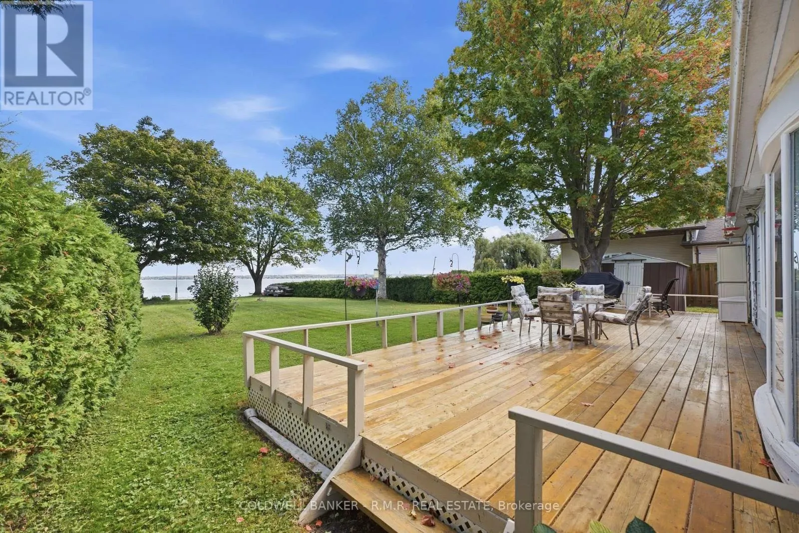 87 EDGEWOOD CRESCENT