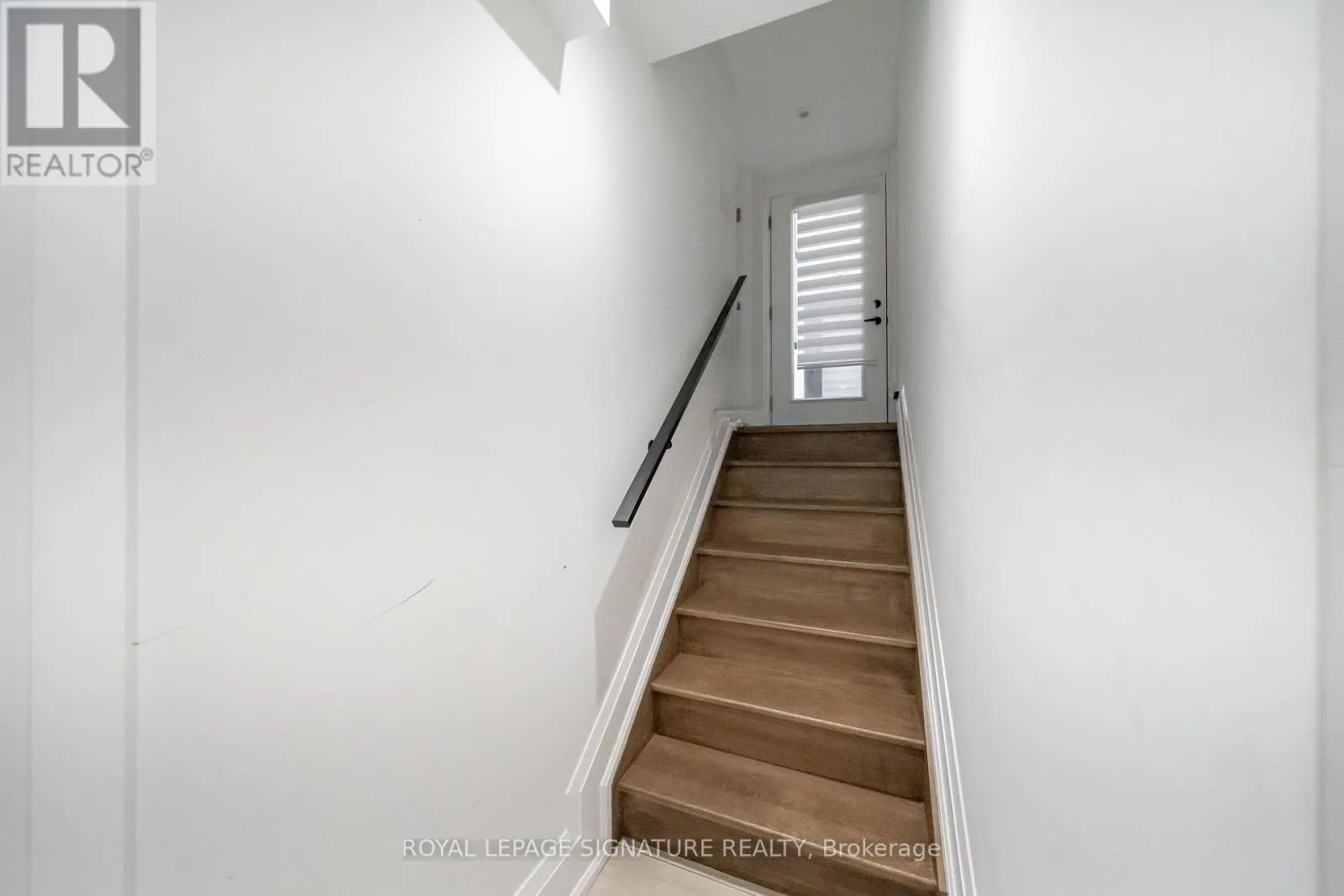 540B PHARMACY AVENUE