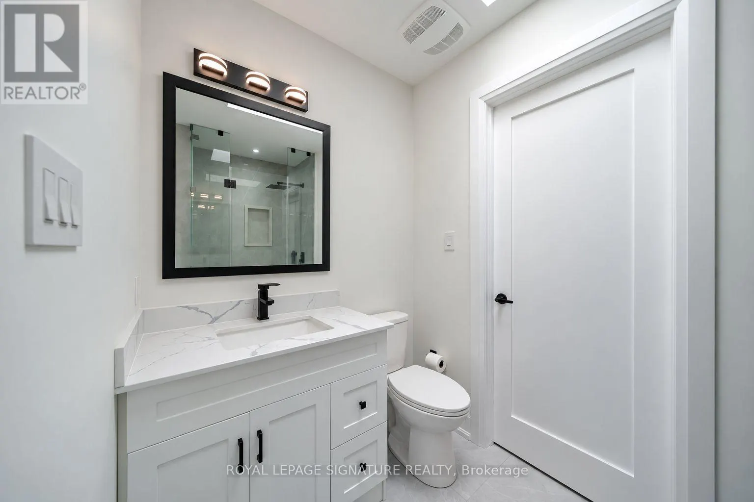 540B PHARMACY AVENUE