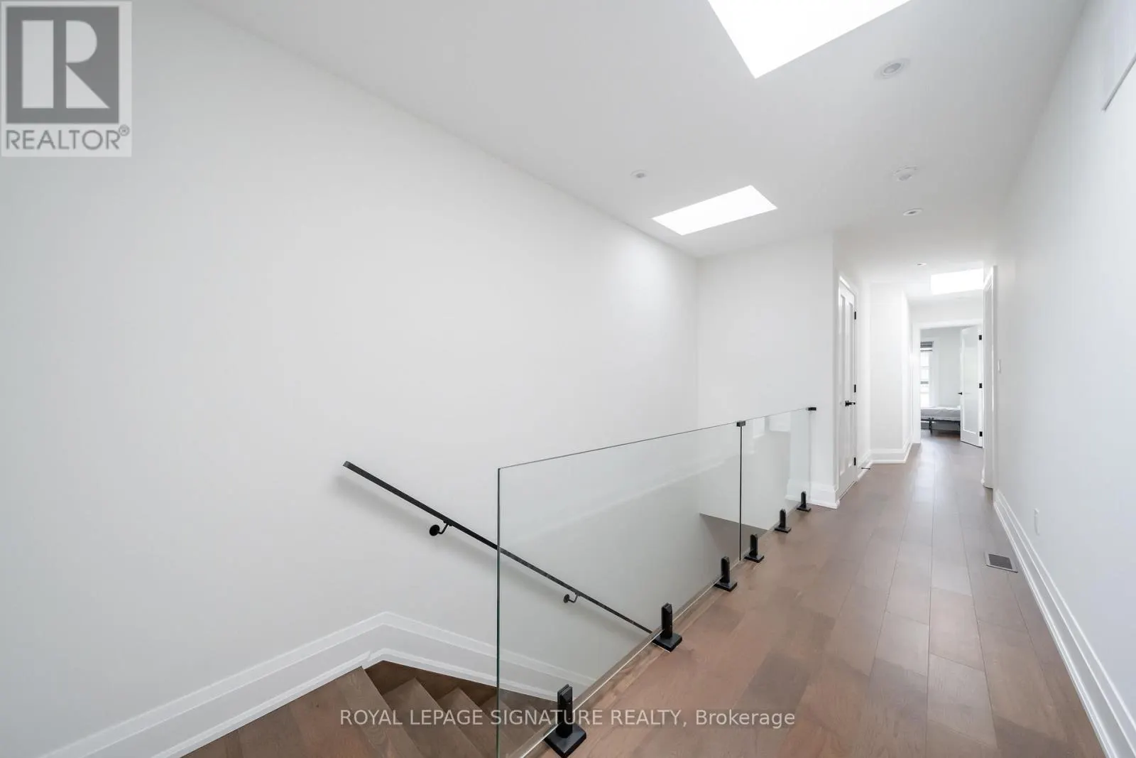 540B PHARMACY AVENUE