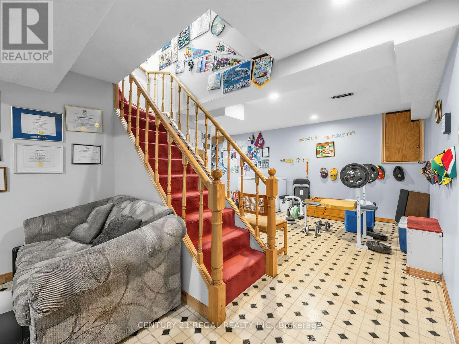 41 COE DRIVE