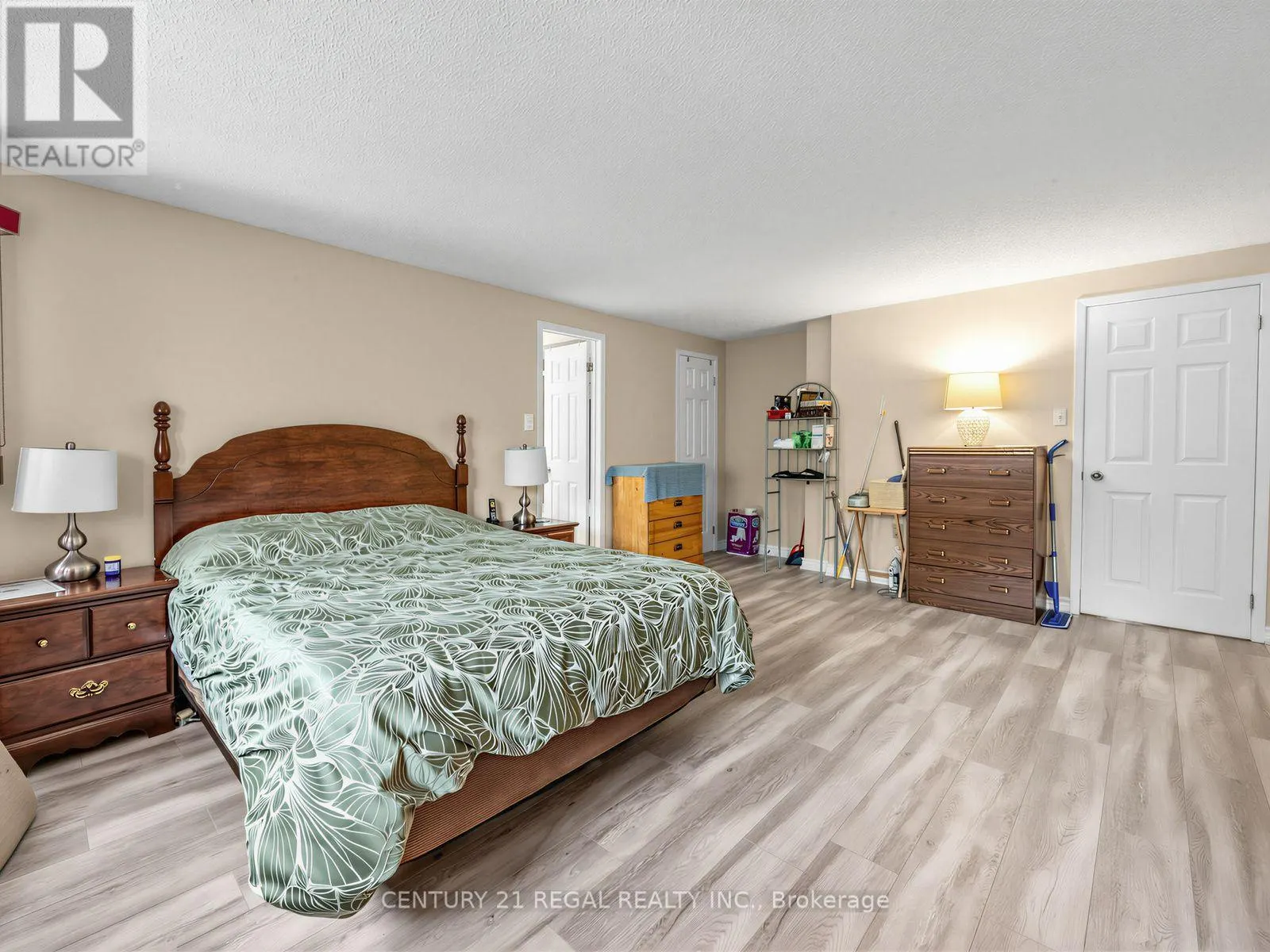 41 COE DRIVE