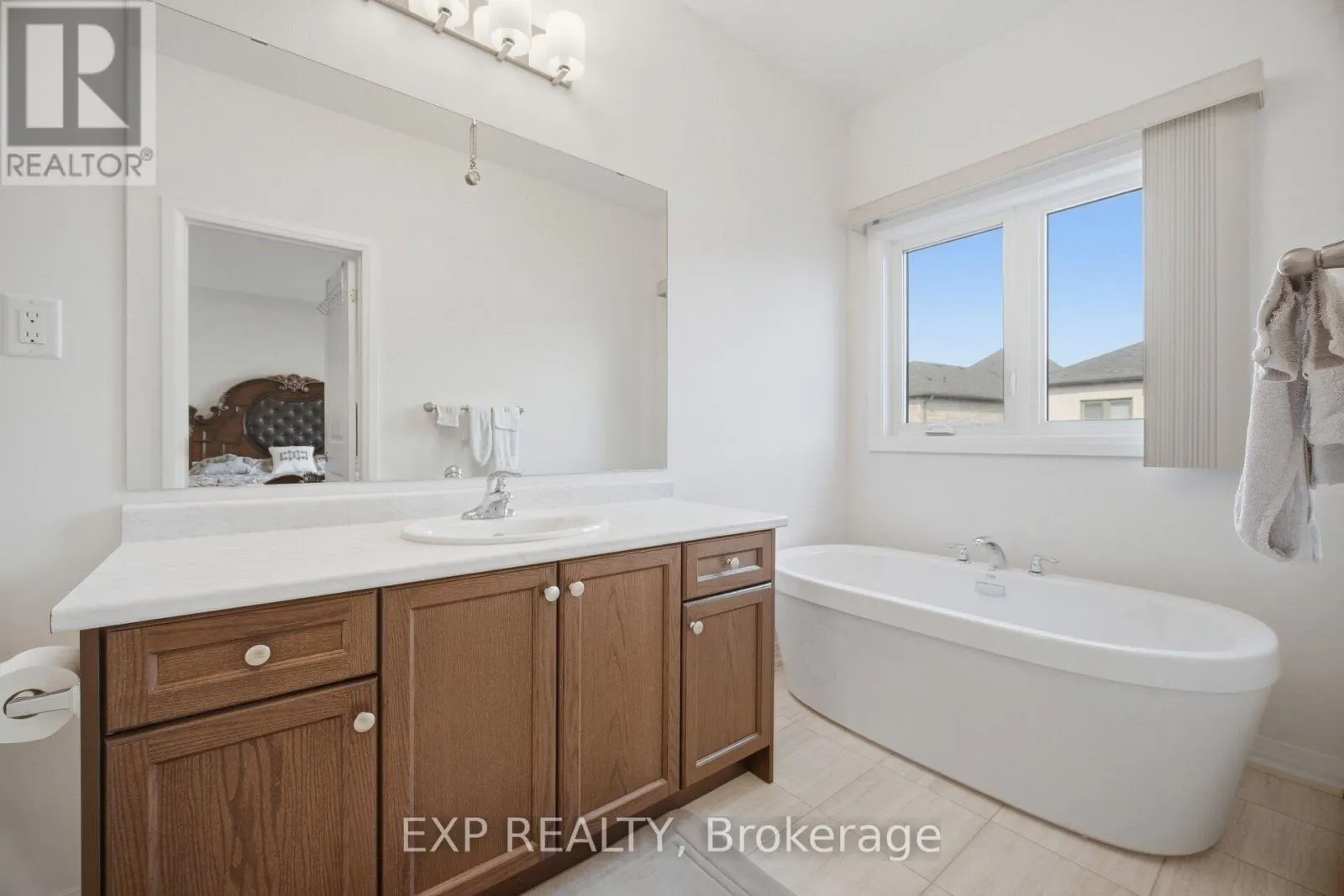130 OGSTON CRESCENT
